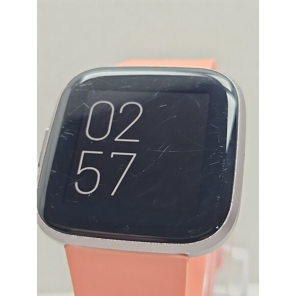 Fitbit Versa 2 Smartwatch Gray 40mm Alexa WR50M Always On Display W/ Charger - Picture 4 of 11